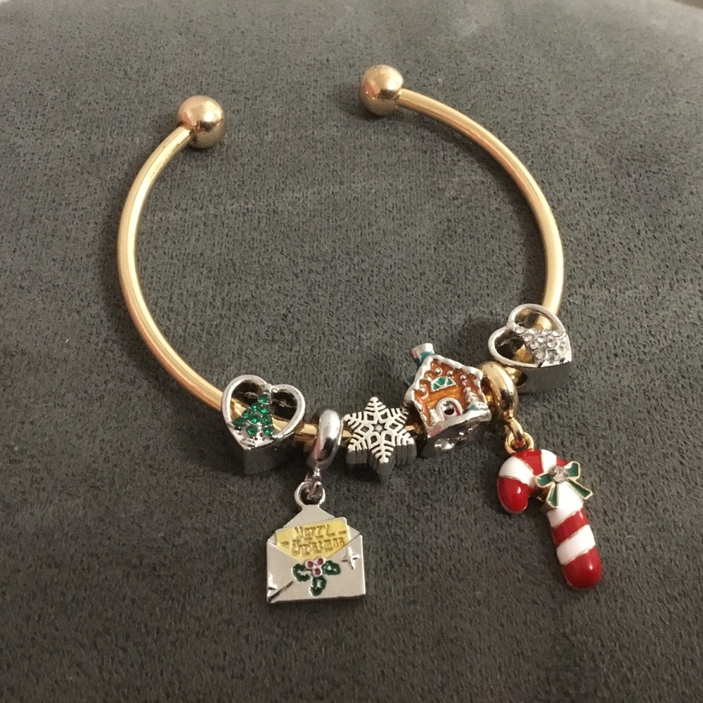 Gold Christmas Charm Bracelet